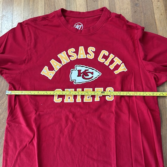 *last chance* 47 | Women’s red short sleeve Kansas City Chiefs tshirt - Picture 9 of 15